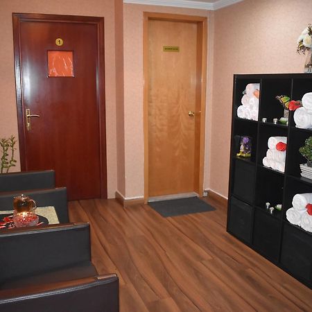 Emirates Plaza Hotel Abu Zabi Zewnętrze zdjęcie