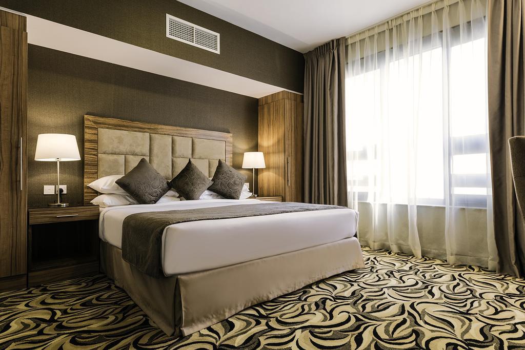Emirates Plaza Hotel Abu Zabi Zewnętrze zdjęcie