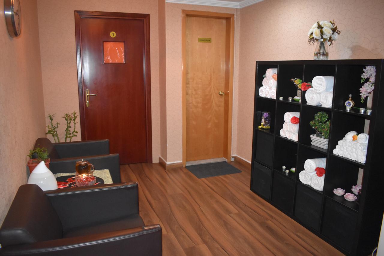 Emirates Plaza Hotel Abu Zabi Zewnętrze zdjęcie